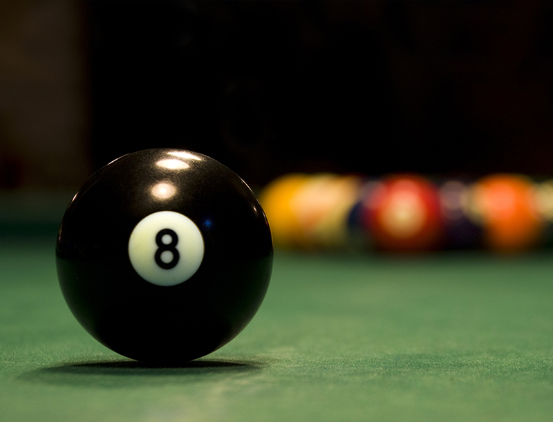 Bida lỗ 8 bi hay còn gọi là bida sọc trơn