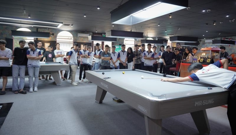 GOLDEN STUDENT CUP - STUDENTS TAKE EXAM, HUNTING FOR SCHOLARSHIPS TABLE TIME