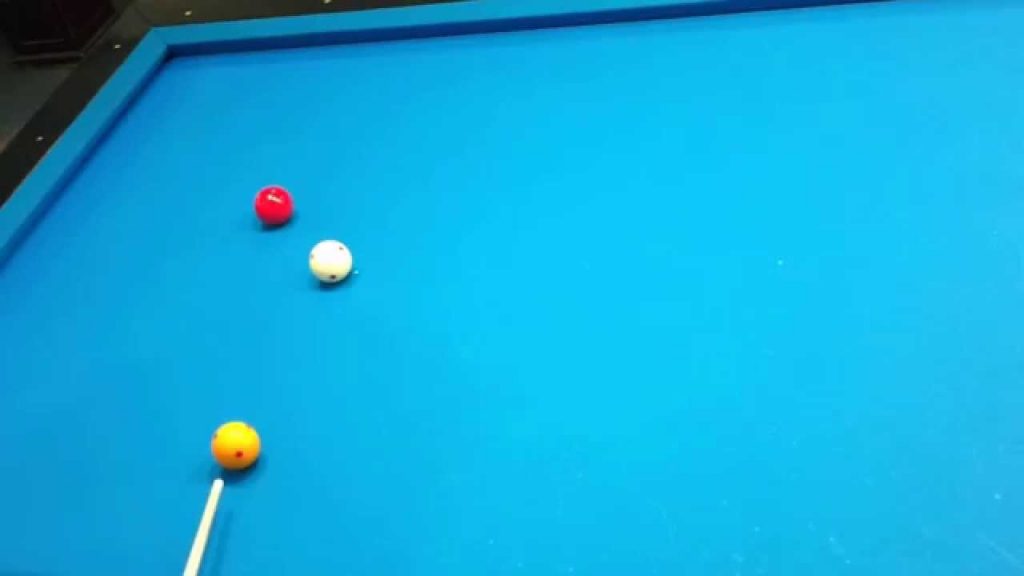 3-cushion billiards An interesting game that is popular in Vietnam