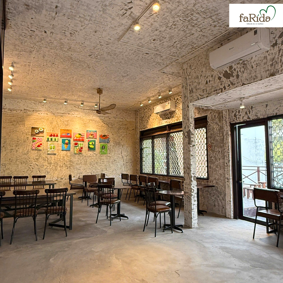 Trải nghiệm "Work from Cafe"